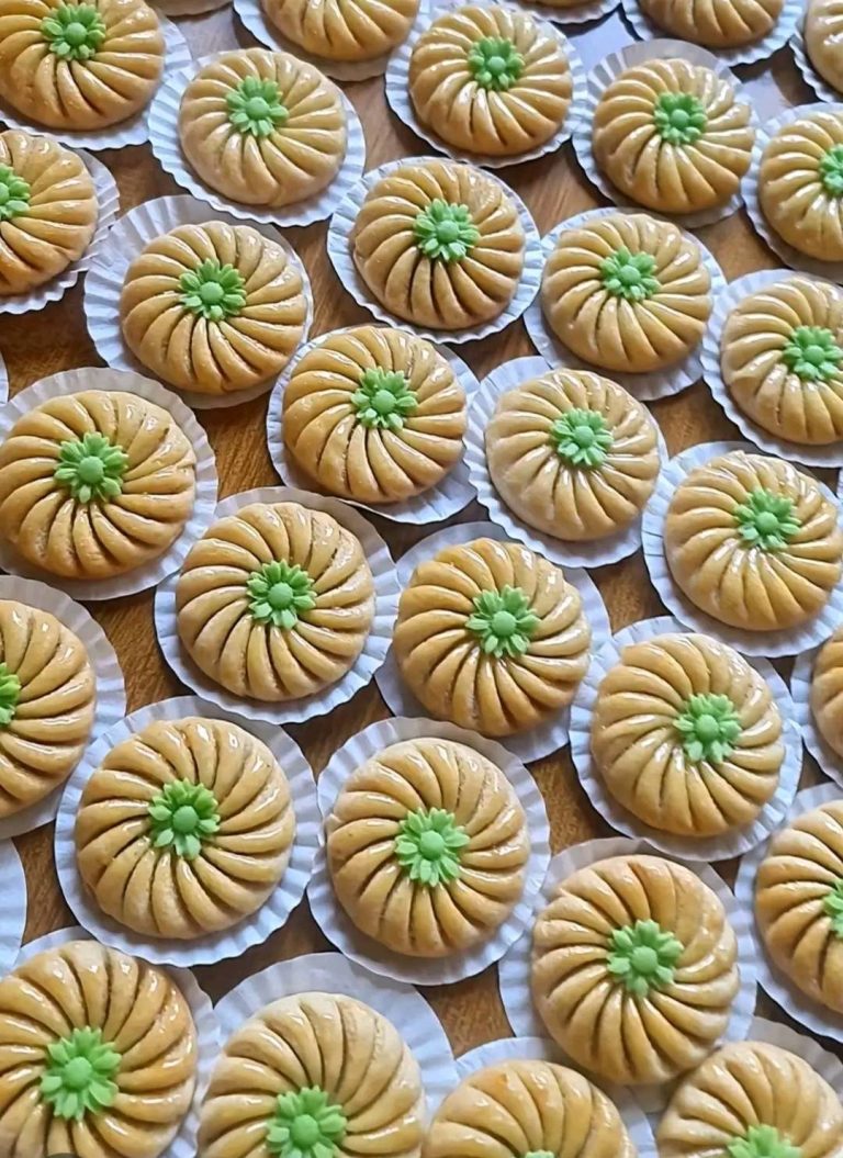 Halawiyat Fes menu